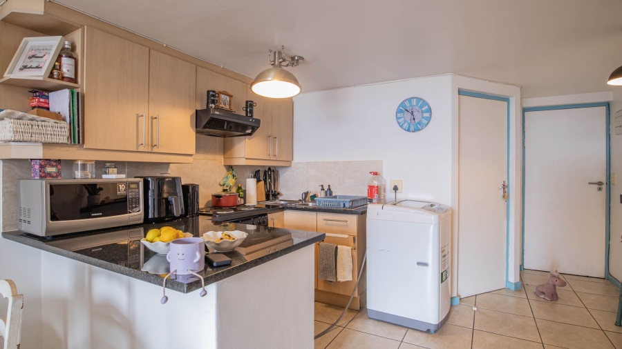 1 Bedroom Property for Sale in Muizenberg Western Cape